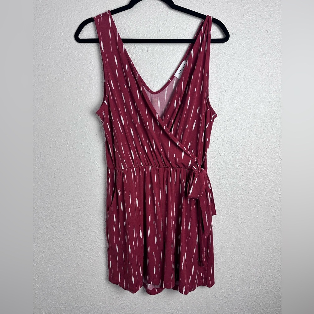 Gilli Burgundy Patterned Romper Size M